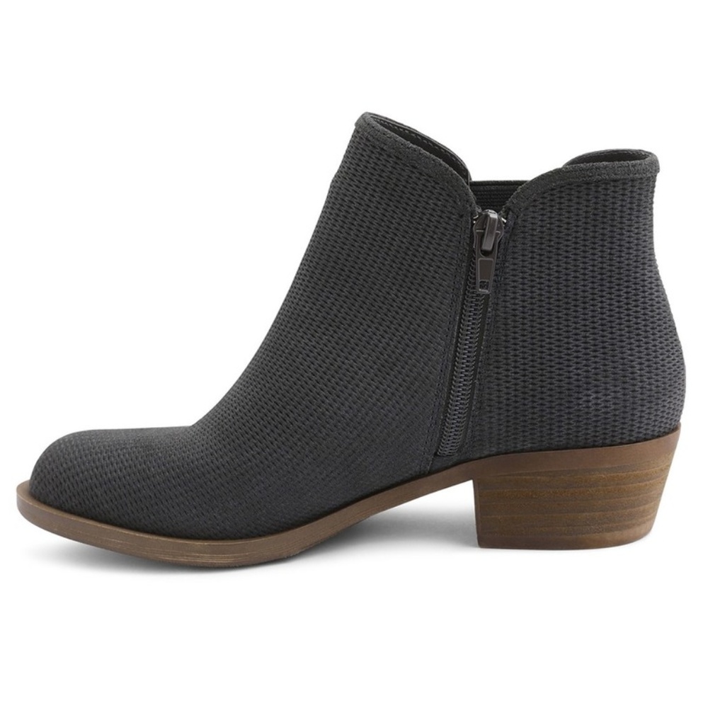 Kensie Women's Gerona Suede Ankle Bootie Boots NEW - Picture 3 of 8